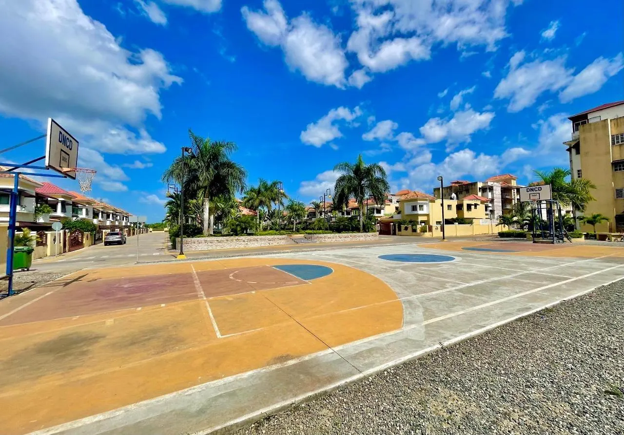 Apartamento en Residencial Privado Santo Domingo Este